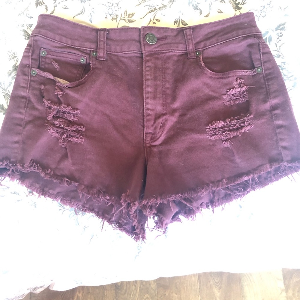 AEO Burgundy Distressed High Waisted Short